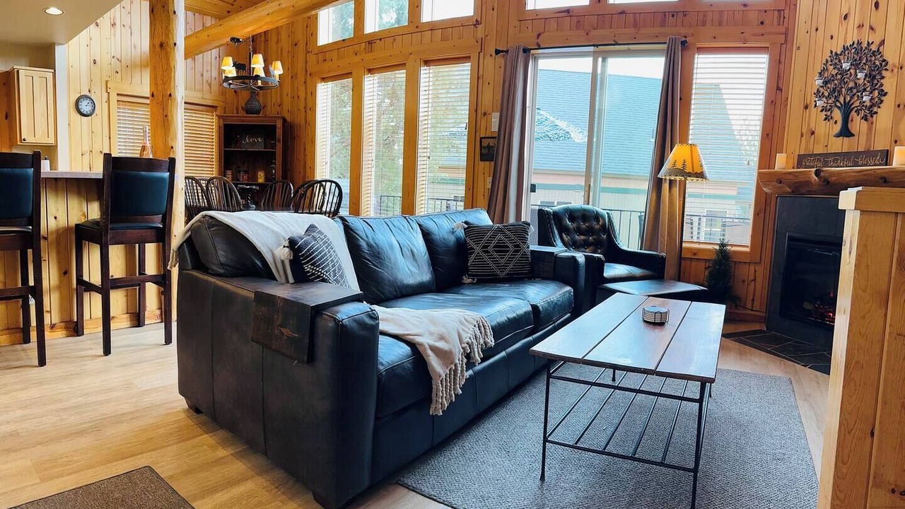 Photo of Livingroom in Redmond