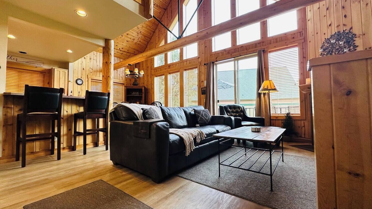 Photo of Livingroom in Redmond