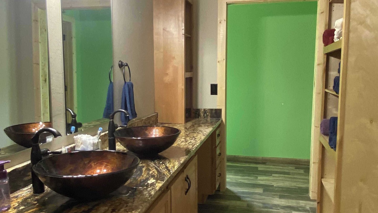 Photo of Bathroom in Milo