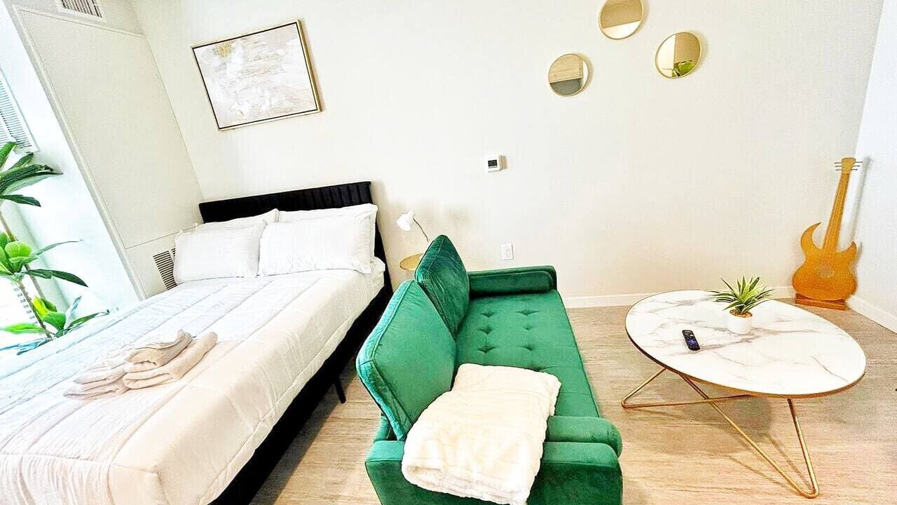 Photo of Bedroom in Downtown Des Moines