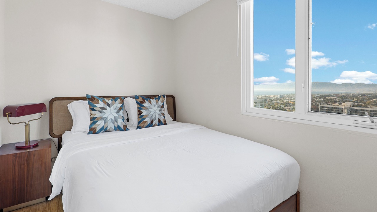Photo of Bedroom in Marina Peninsula