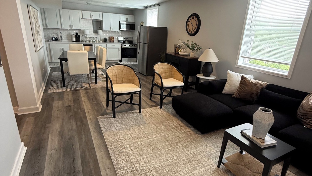Photo of Livingroom in Oak Park
