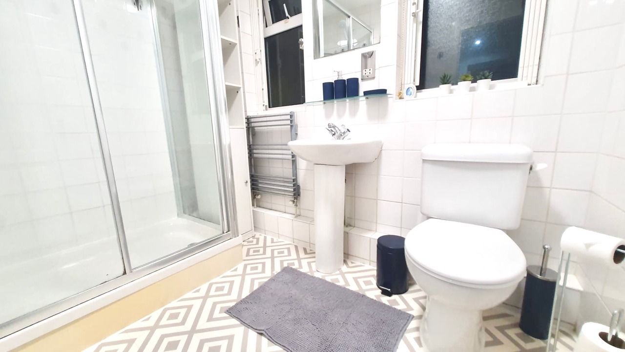 Photo of Bathroom in Penge