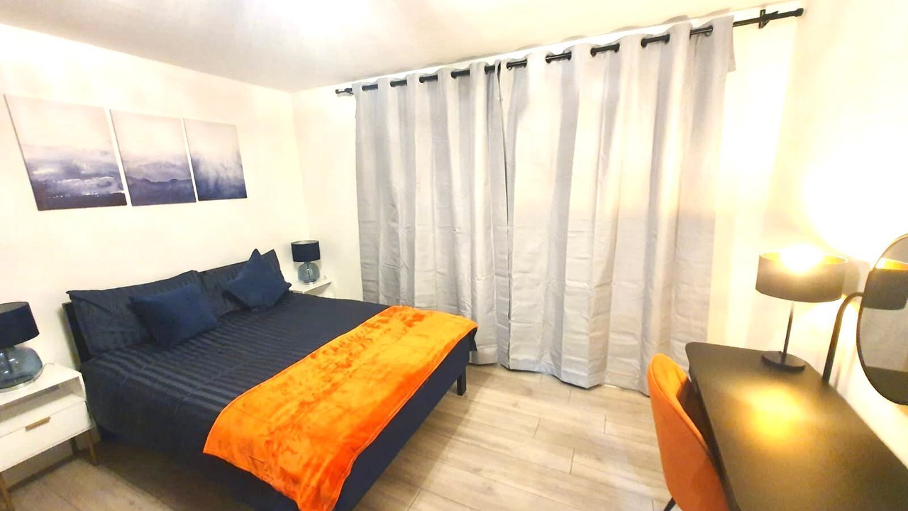 Photo of Bedroom in Penge