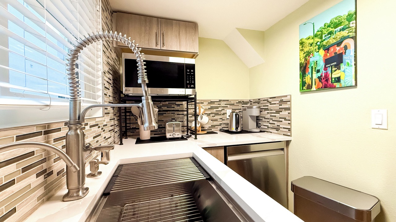 Photo of Kitchen in Studio City