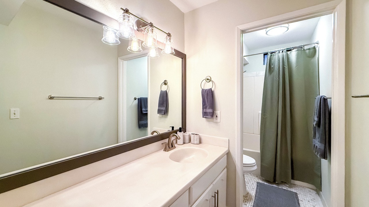 Photo of Bathroom in Studio City