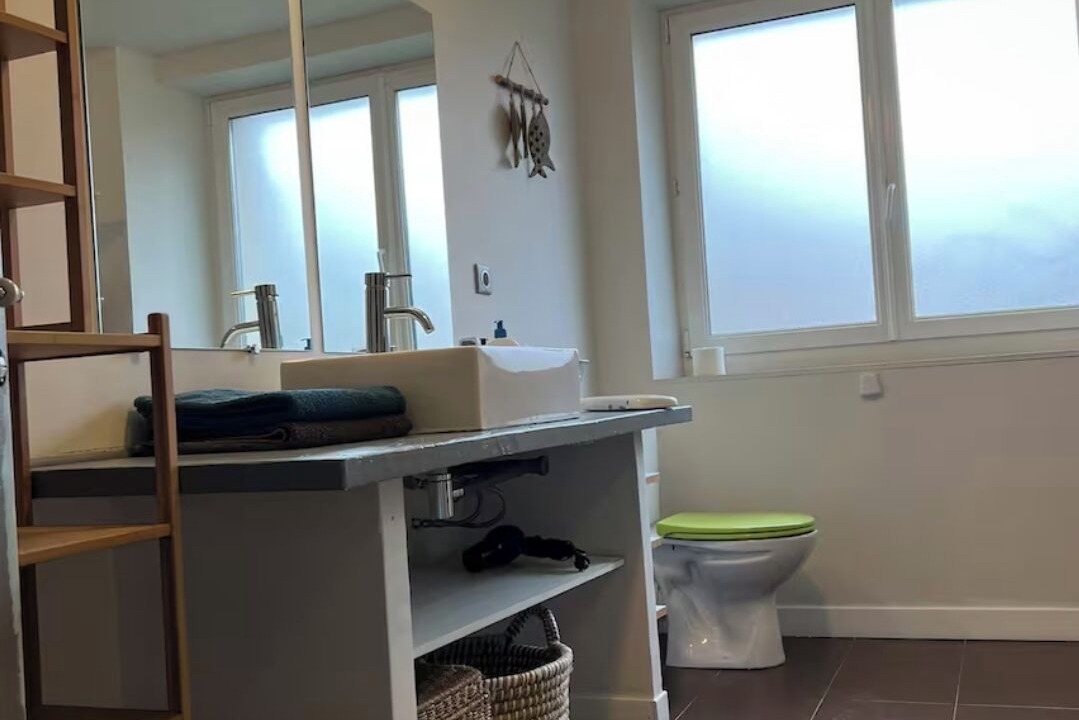 Photo of Bathroom in Favieres