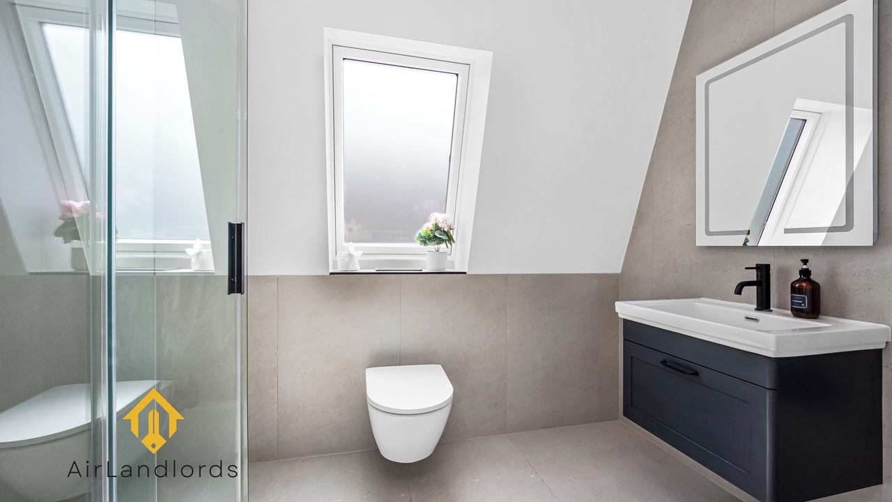 Photo of Bathroom in Chiswick Riverside