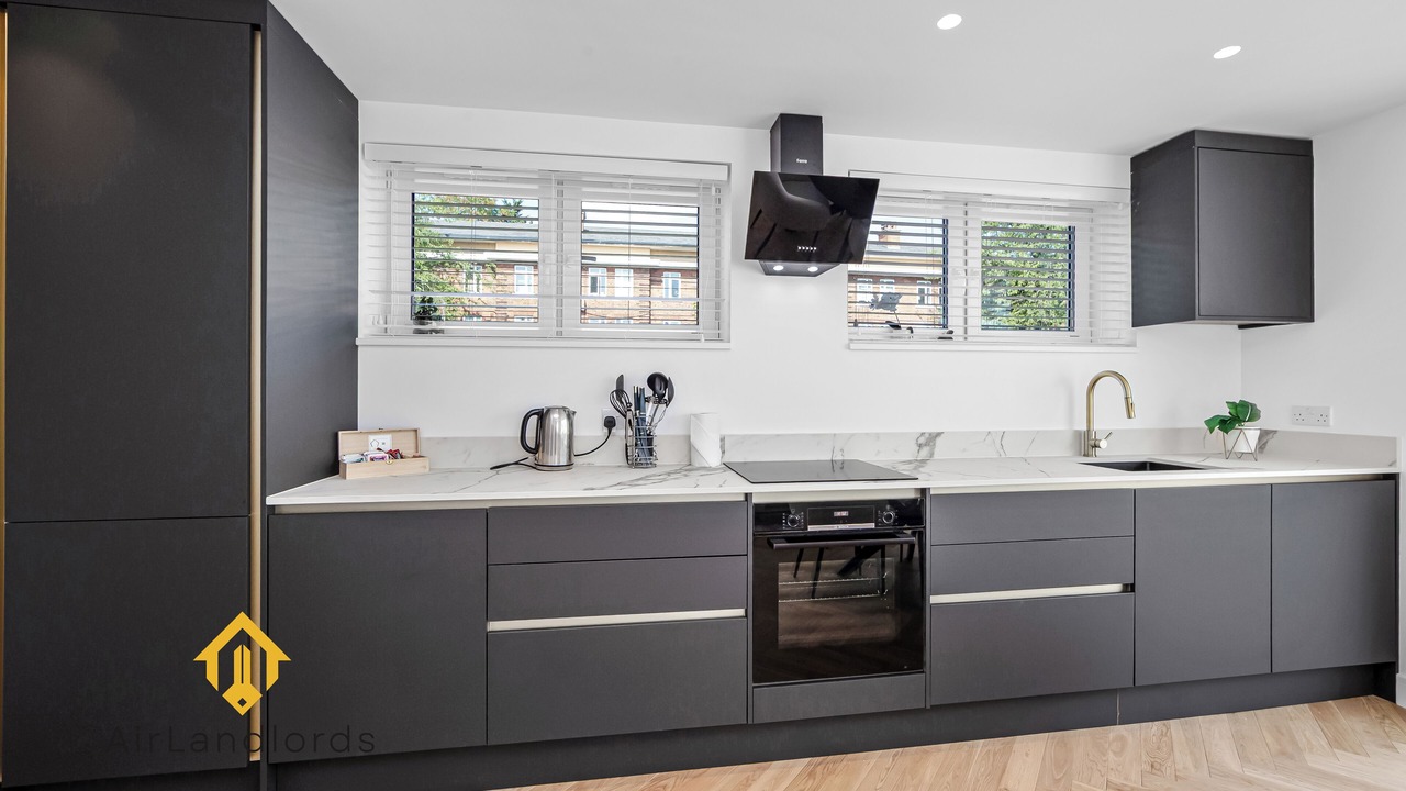 Photo of Kitchen in Chiswick Riverside