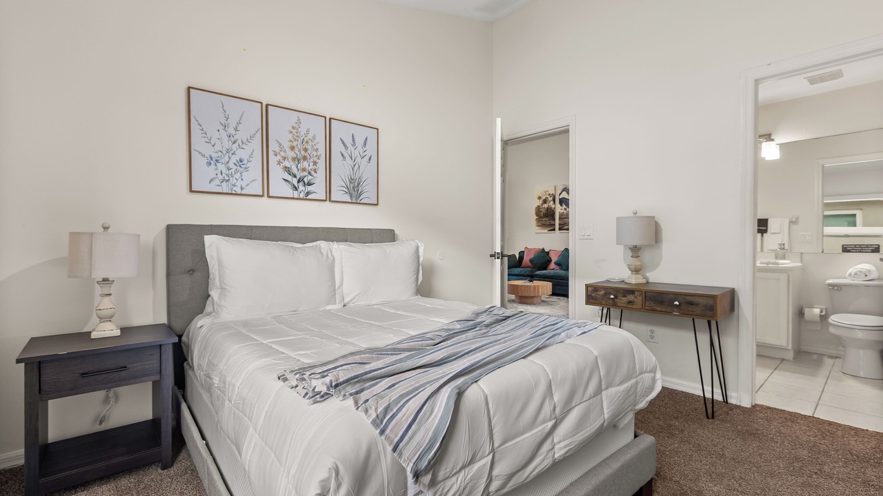 Photo of Bedroom in Windsor Palms