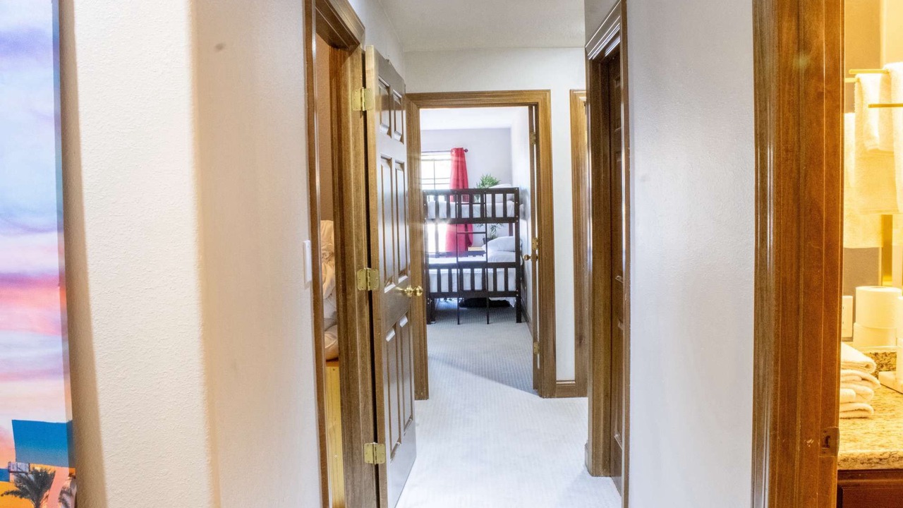 Photo of Bedroom in Paradise Crest