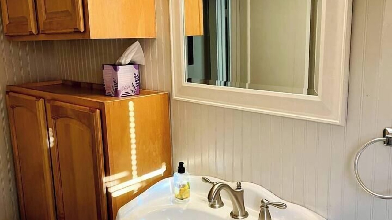 Photo of Bathroom in Over Place Area