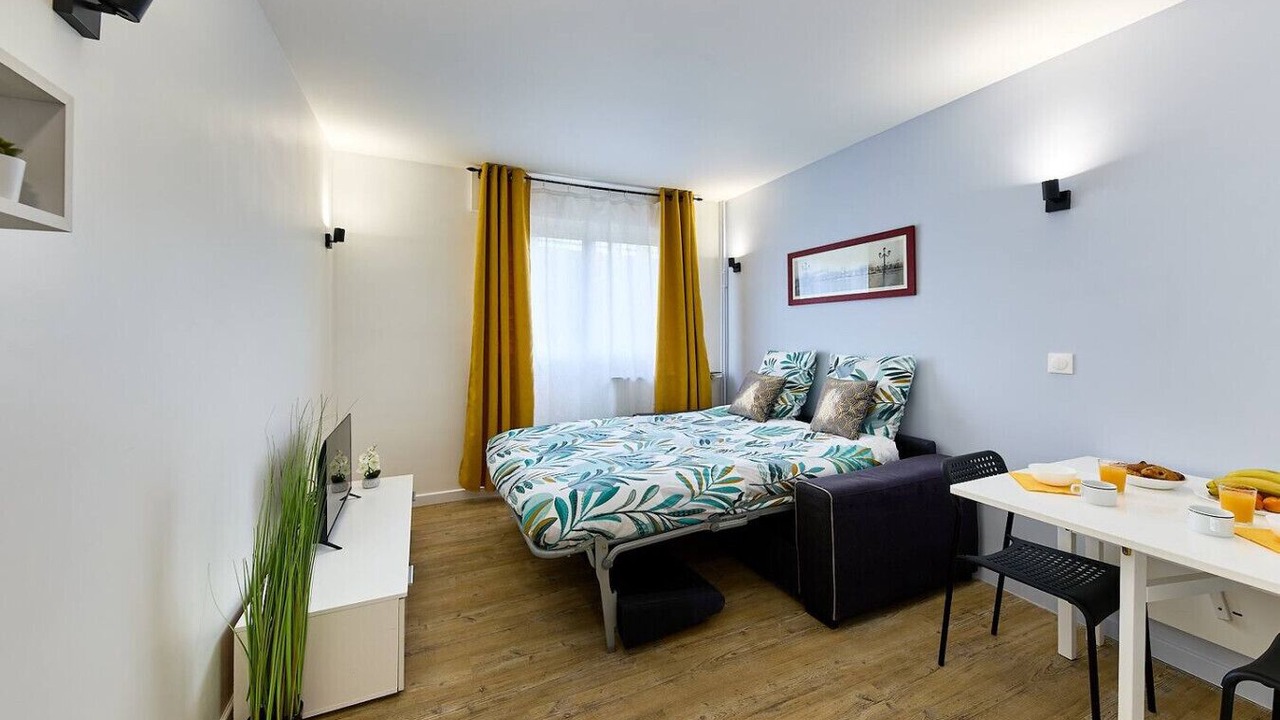 Photo of Bedroom in Cormeilles-en-Parisis