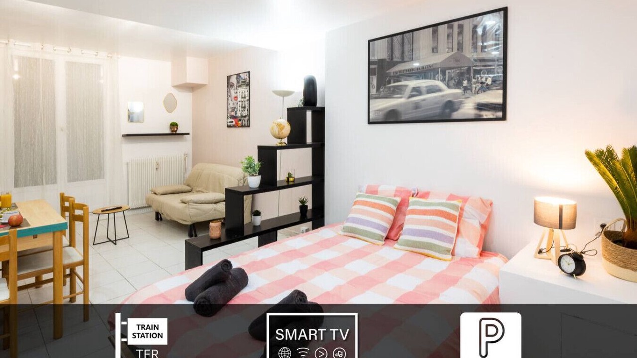 Photo of Bedroom in Evreux