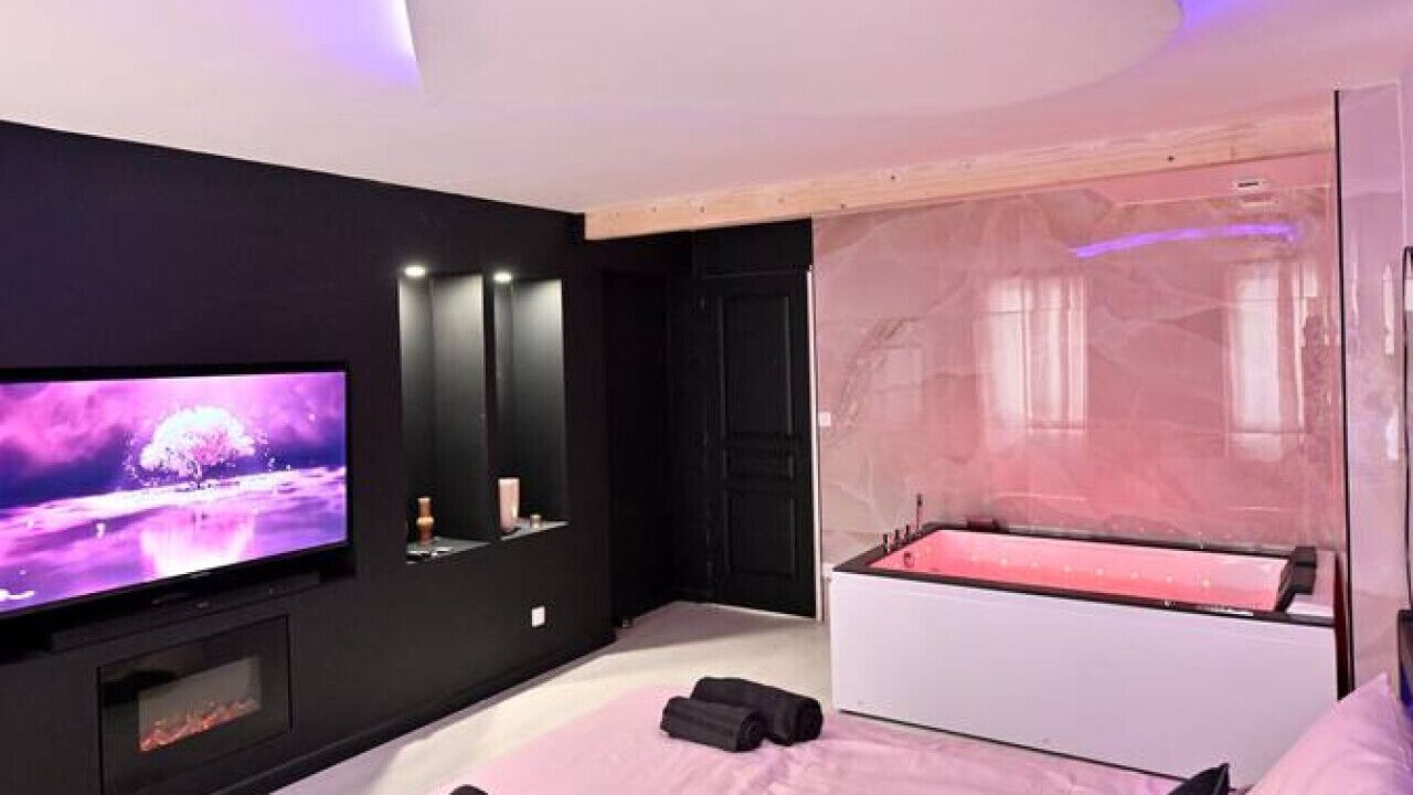 Photo of Bedroom in Sens