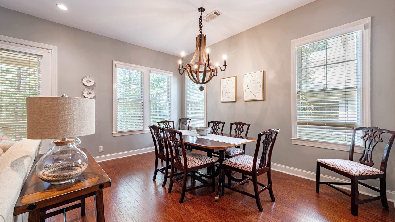 Photo of Others in Reynolds Landing