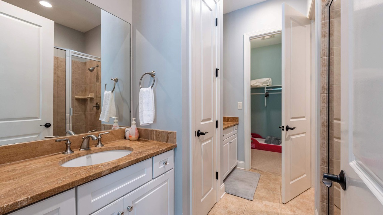 Photo of Bathroom in Reynolds Landing