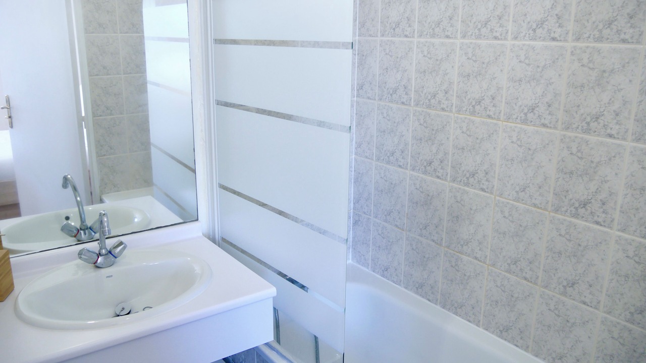 Photo of Bathroom in Corbeil-Essonnes