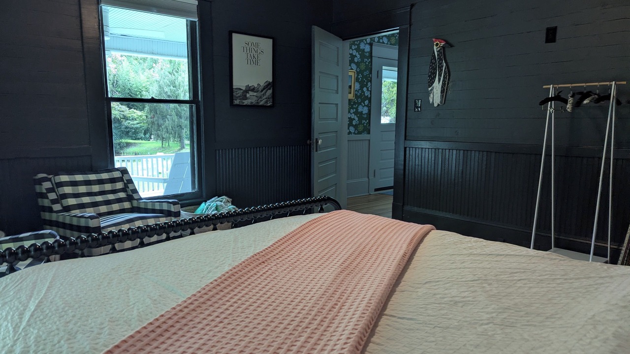 Photo of Bedroom in Bahama