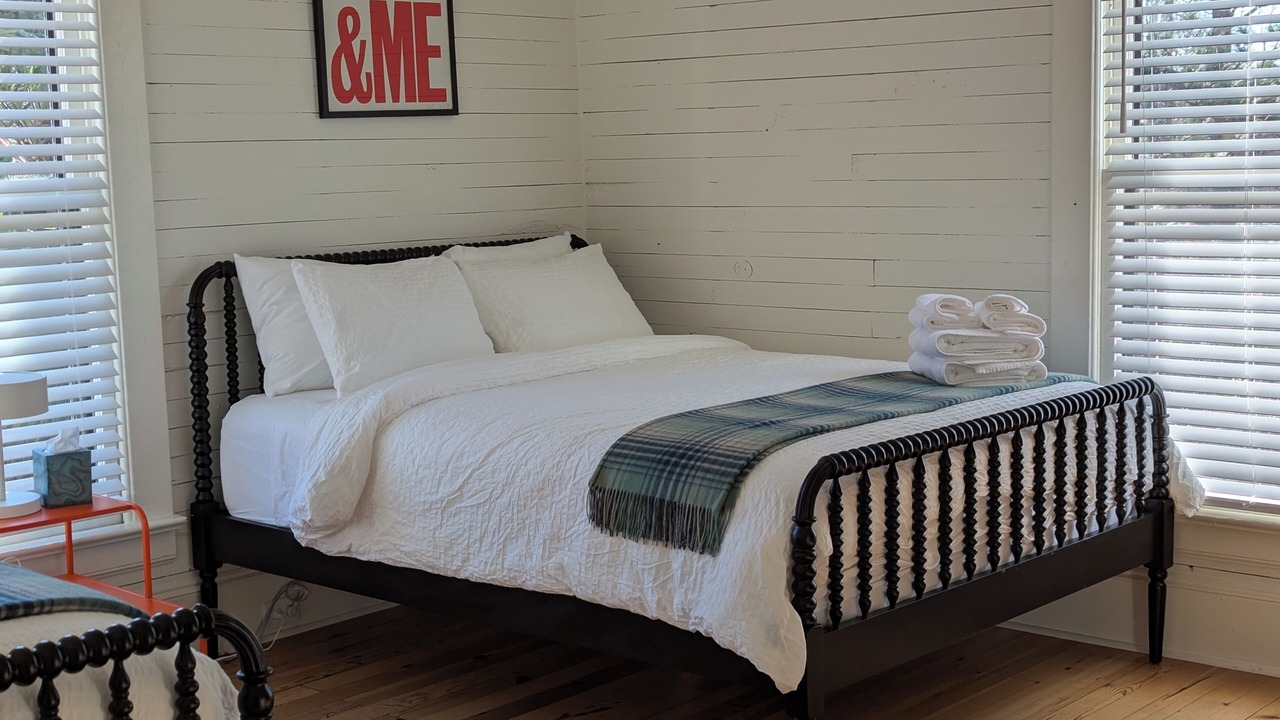 Photo of Bedroom in Bahama