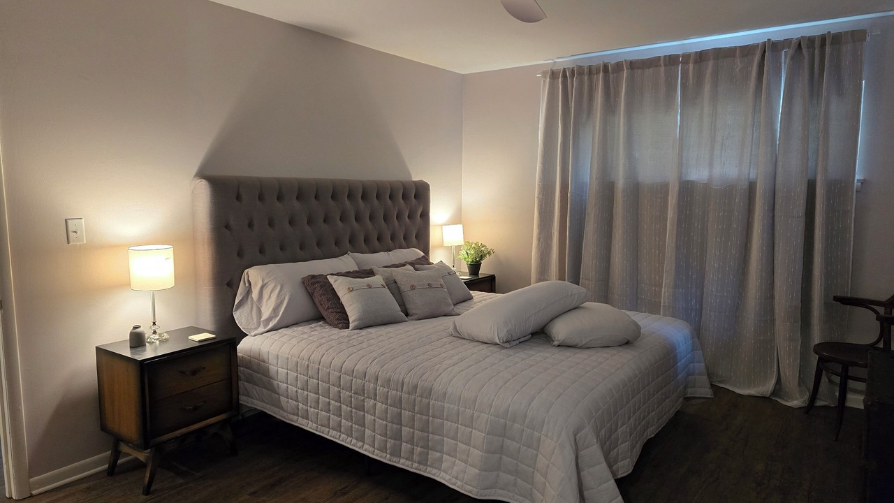 Photo of Bedroom in Stuart Heights - Rivermont