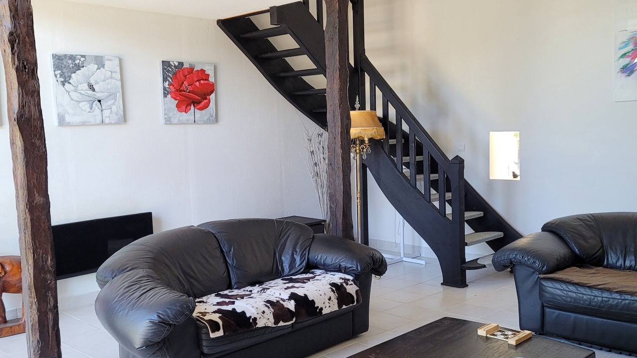 Photo of Livingroom in Clermont de Beauregard