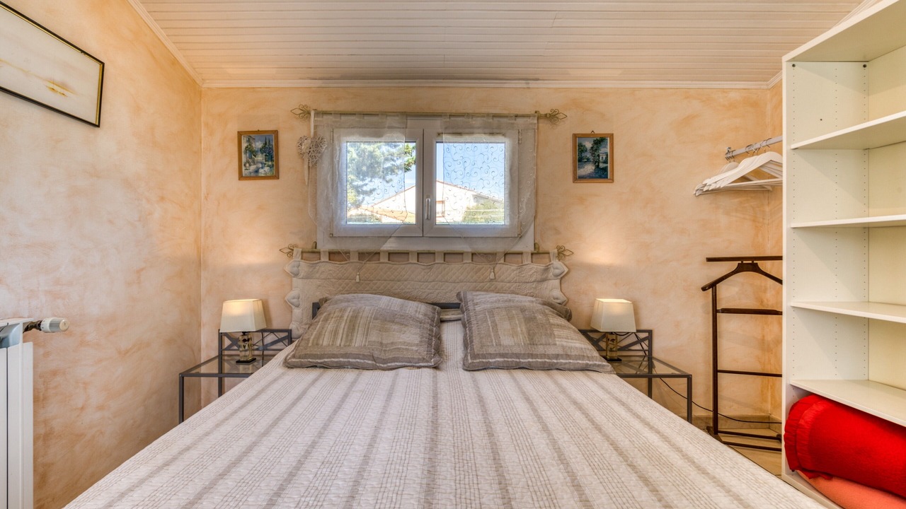 Photo of Bedroom in Saint-Drezery