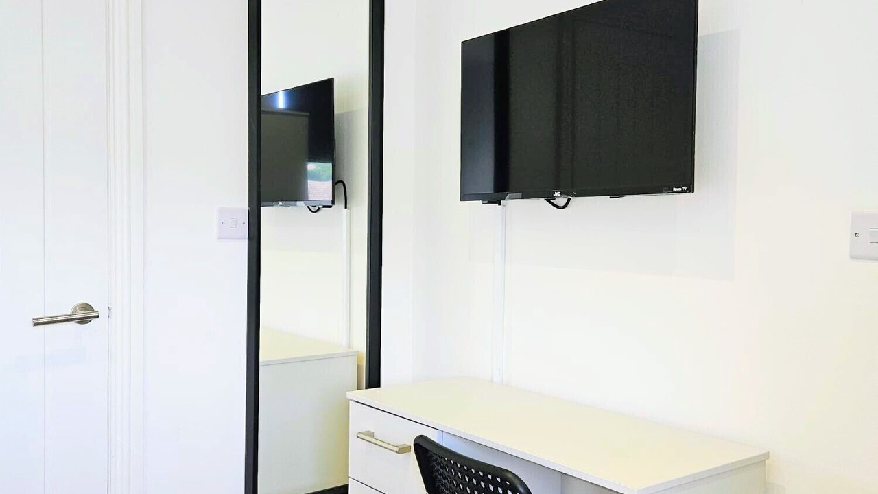 Photo of Others in Wainscot