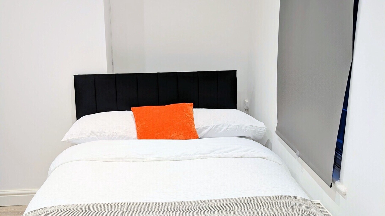 Photo of Others in Wainscot