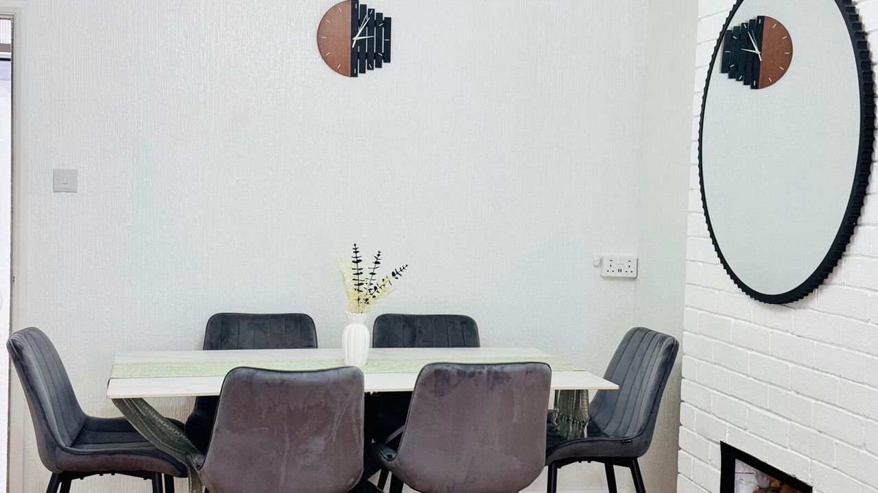 Photo of Livingroom in Cannock