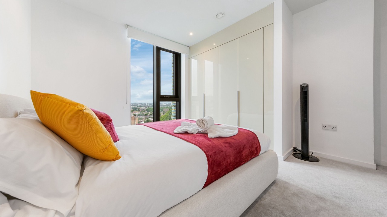 Photo of Others in Elephant and Castle