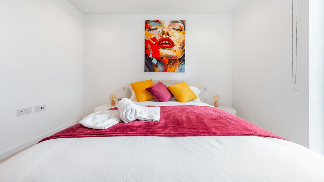 Photo of Others in Elephant and Castle