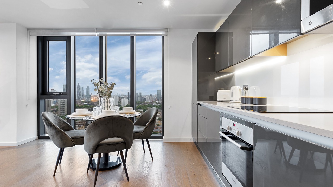 Photo of Others in Elephant and Castle