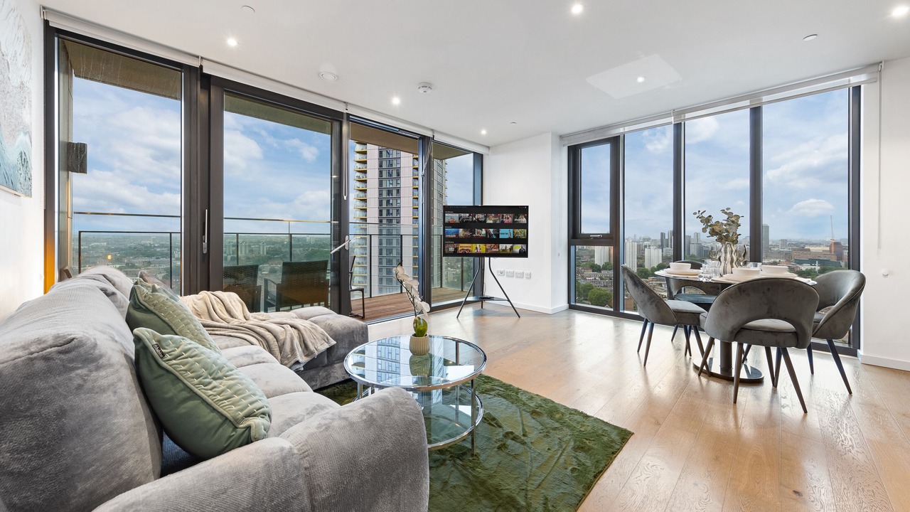 Photo of Bedroom in Elephant and Castle