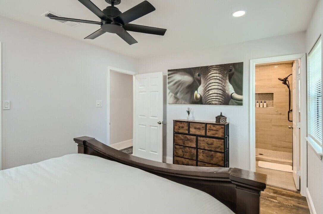 Photo of Bedroom in Original Town