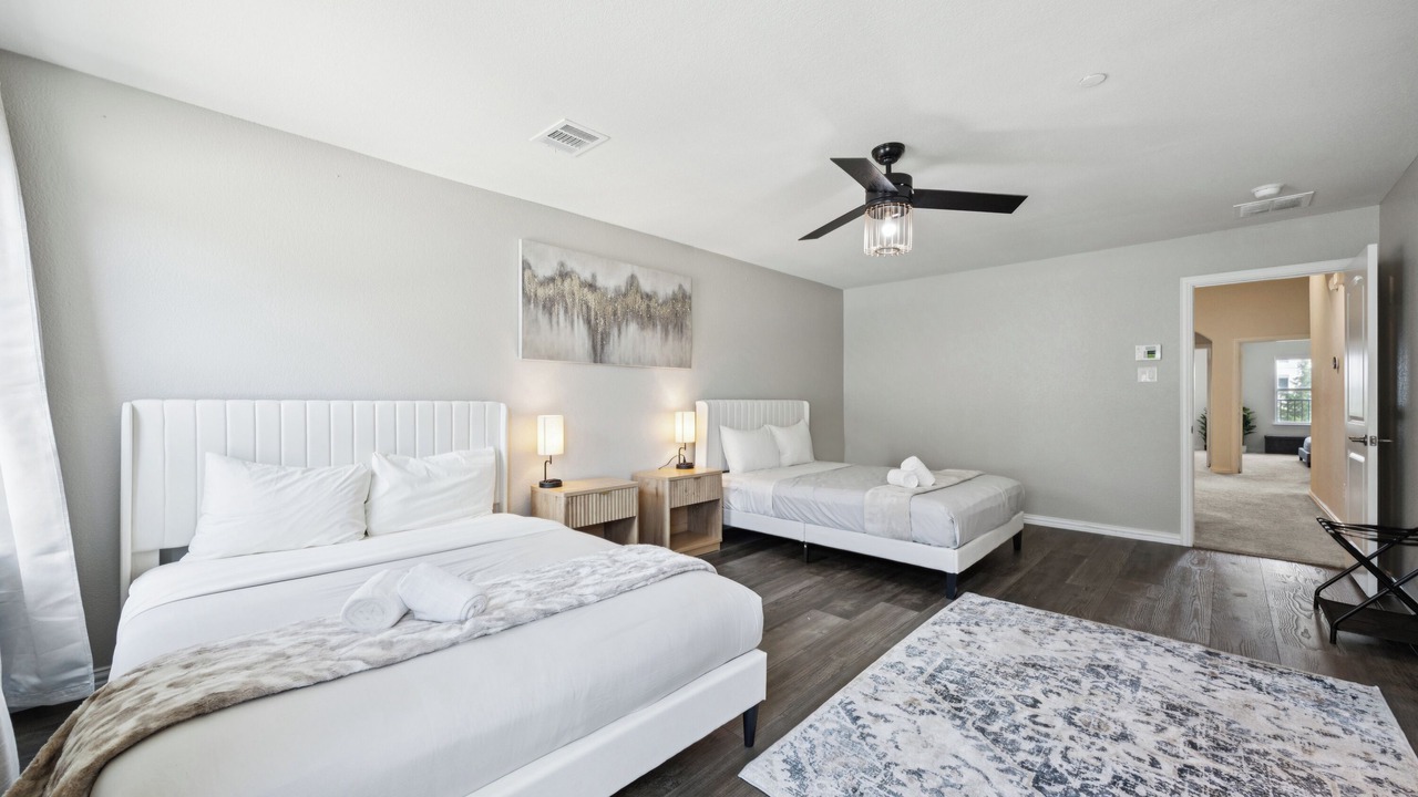 Photo of Bedroom in Farmers Branch