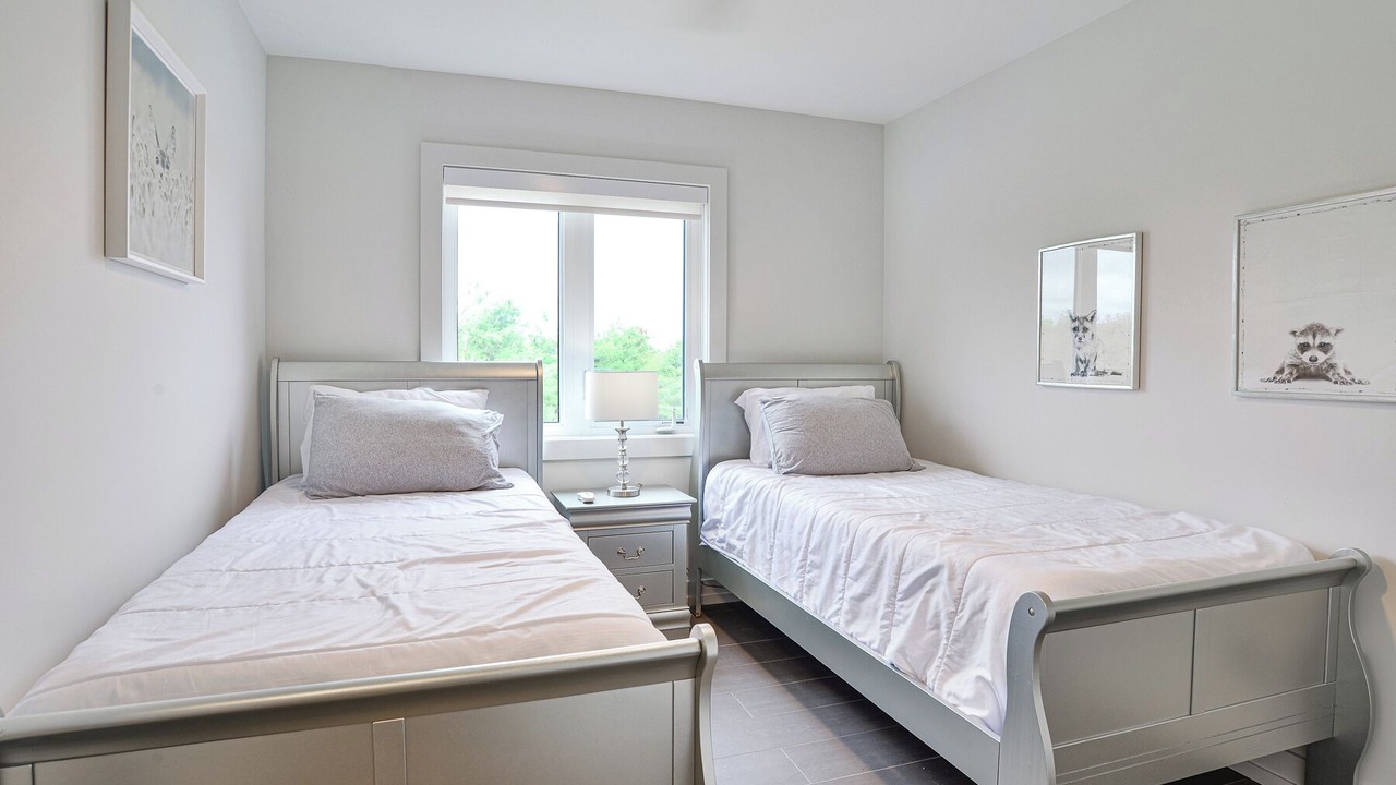 Photo of Bedroom in Gravenhurst