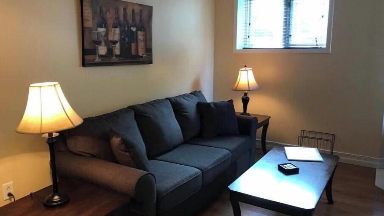 Photo of Livingroom in Waterford Valley