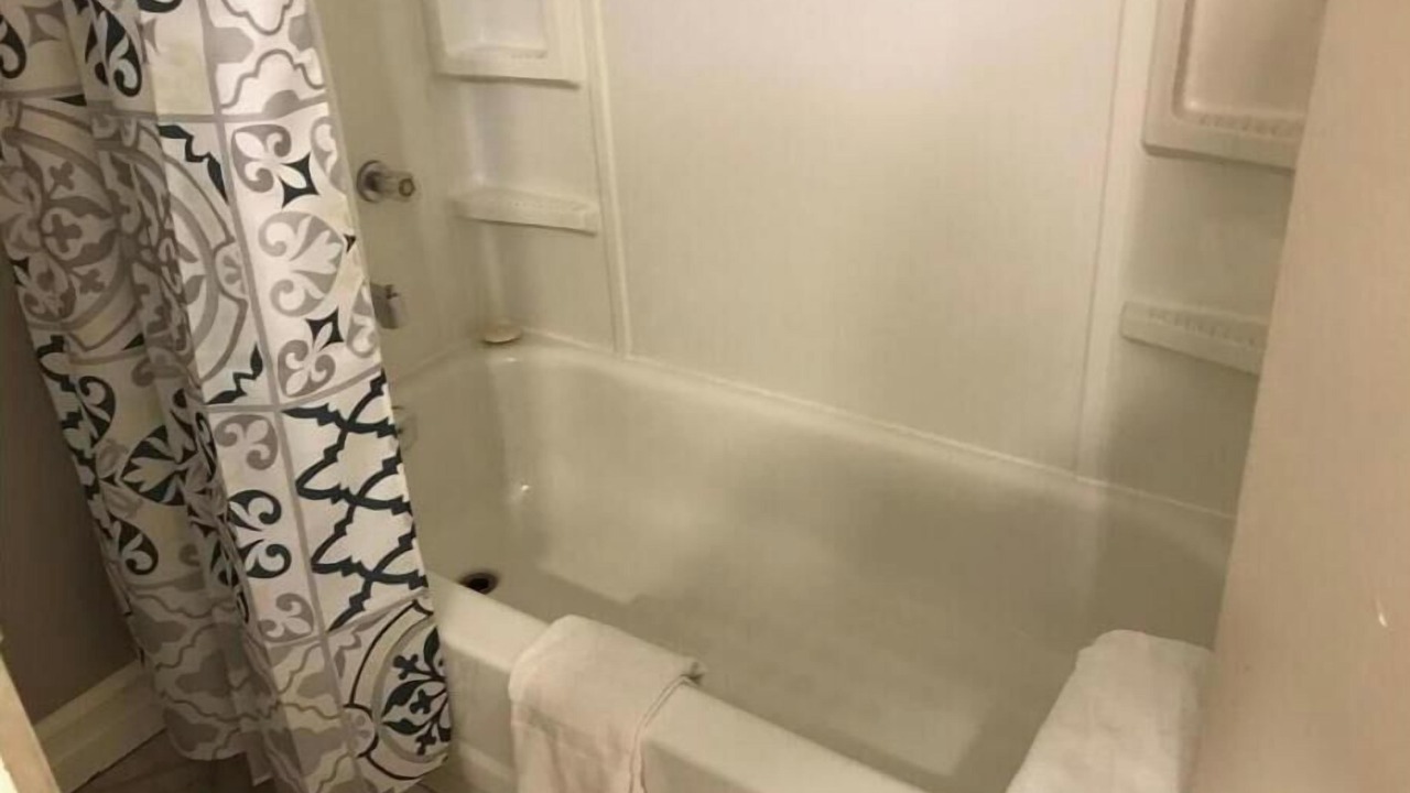 Photo of Bathroom in Waterford Valley