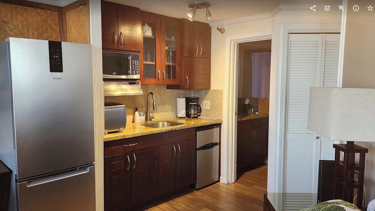 Photo of Kitchen in Waikiki