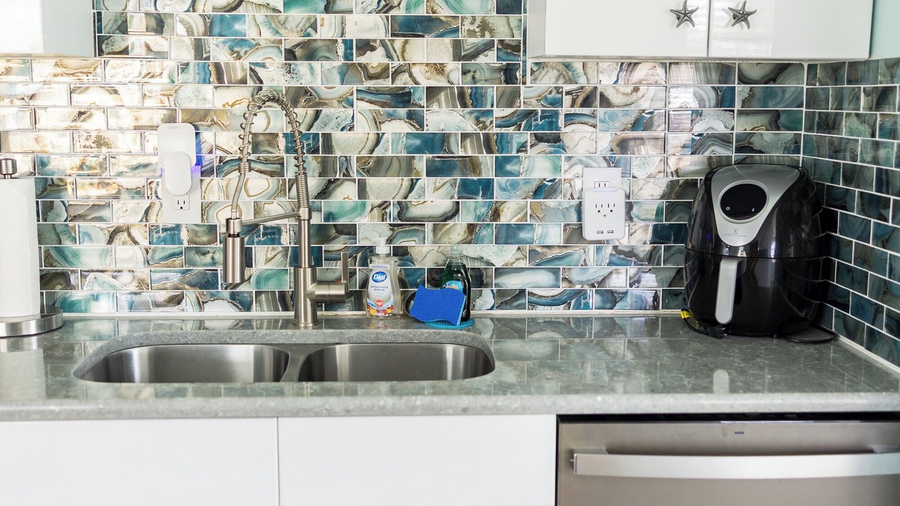 Photo of Kitchen in Ormond-by-the-Sea