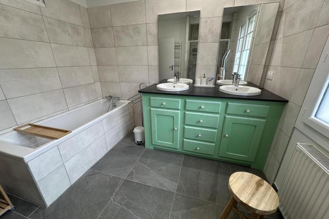 Photo of Bathroom in Saint-Justin