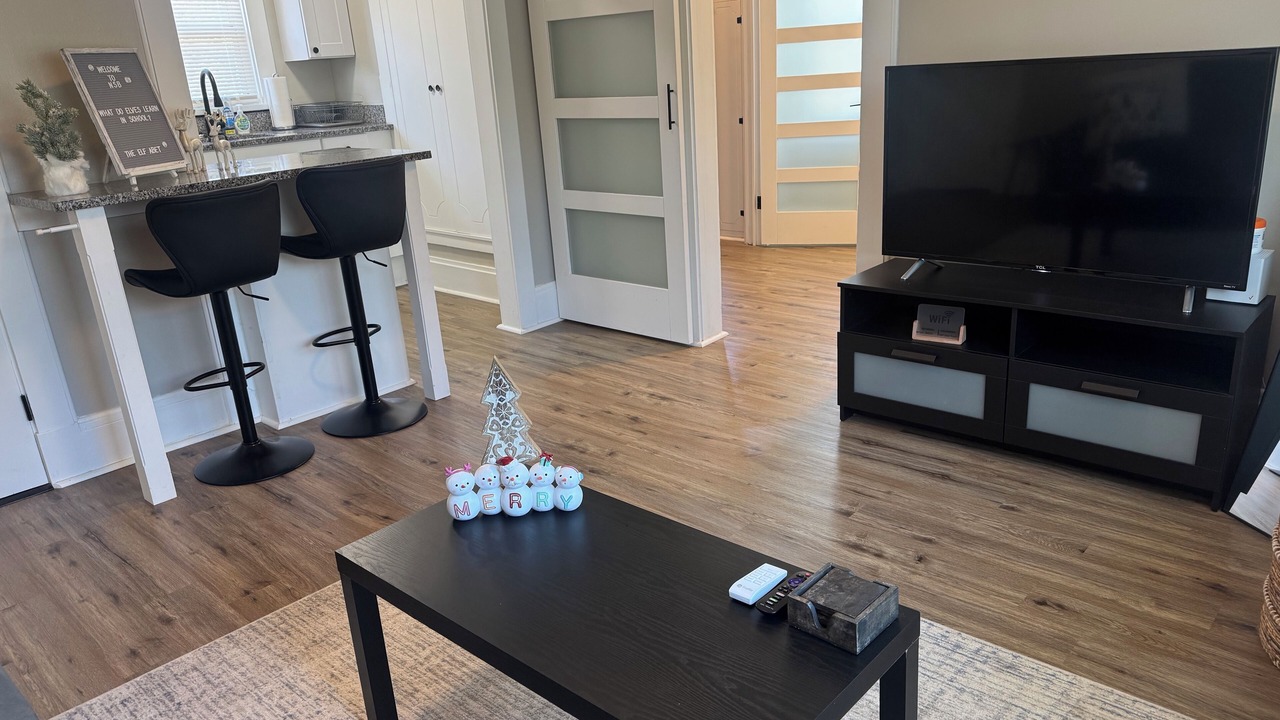 Photo of Livingroom in Historic District