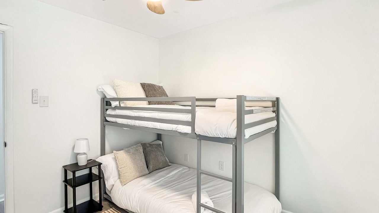 Photo of Bedroom in Pooler