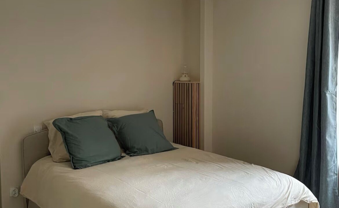 Photo of Bedroom in Pommard