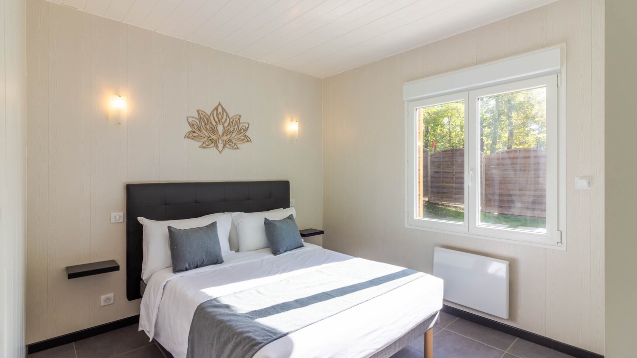 Photo of Bedroom in Thenon