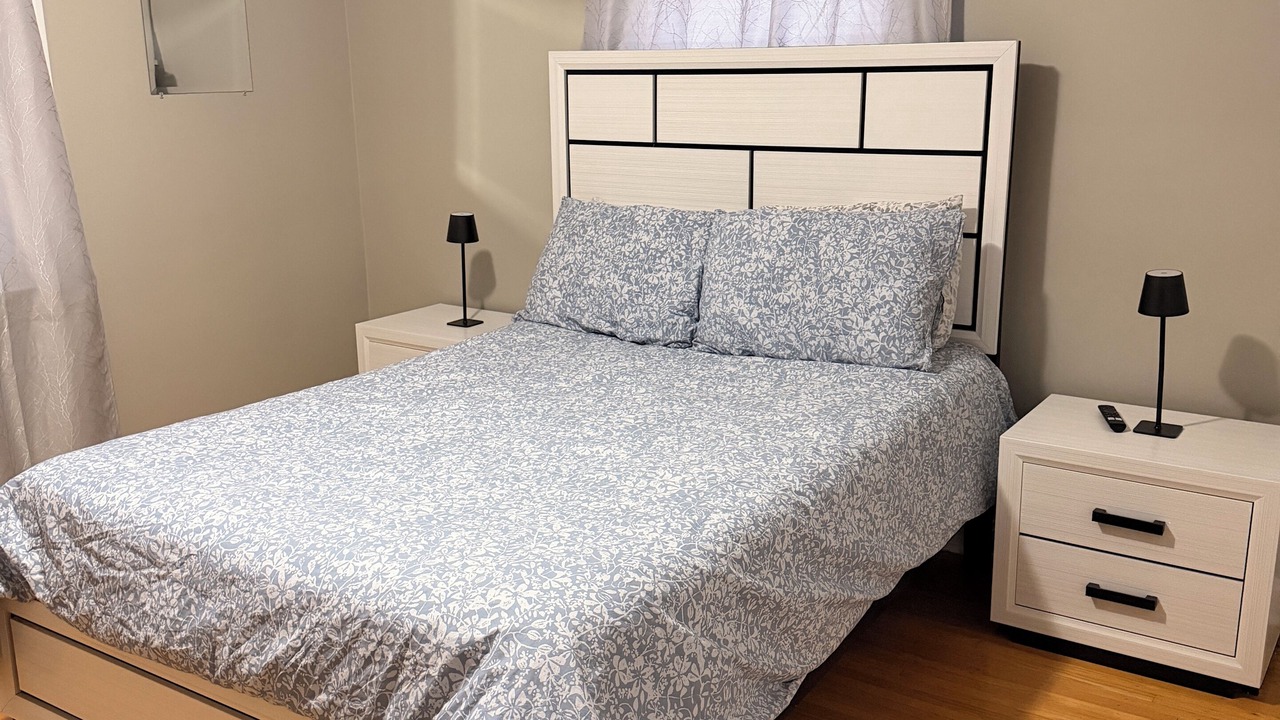 Photo of Bedroom in Belleville