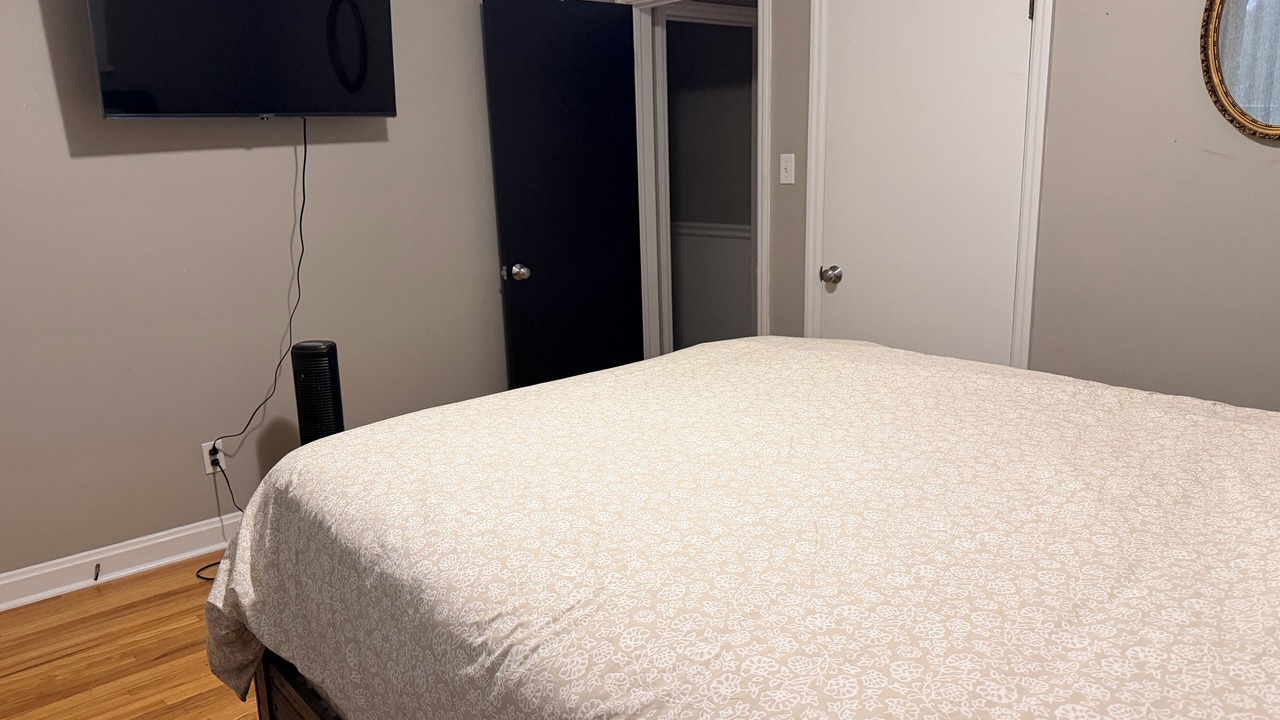 Photo of Bedroom in Belleville