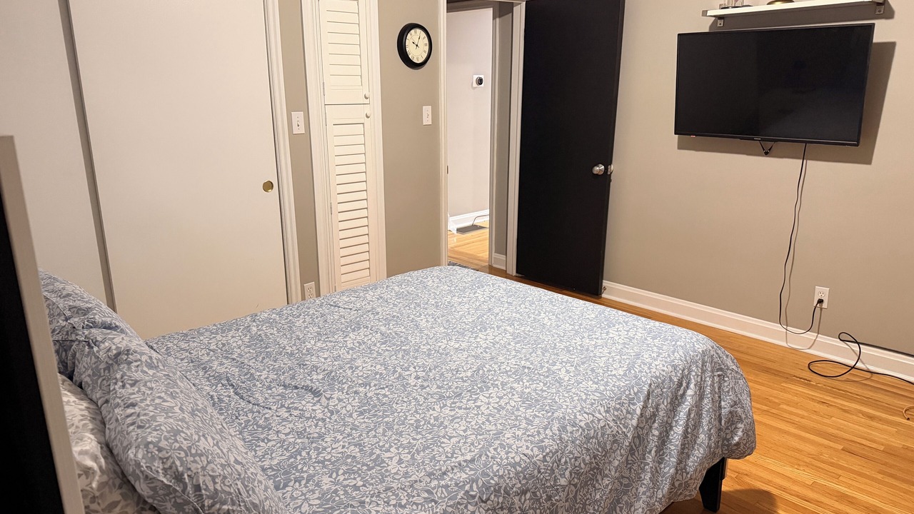 Photo of Bedroom in Belleville