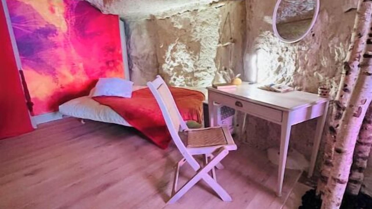 Photo of Bedroom in Chenehutte-Treves-Cunault